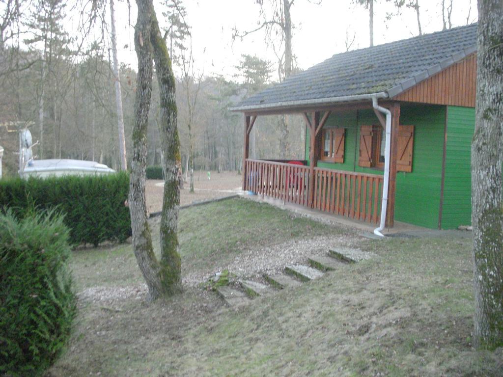 Camping De La Pelouse Jaulny Buitenkant foto